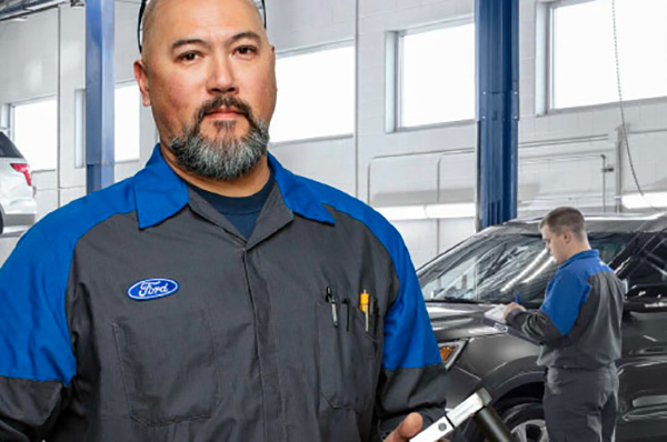 Kayser Ford Service Offer - Ford Service Rebate Ford Technicians Performing Services