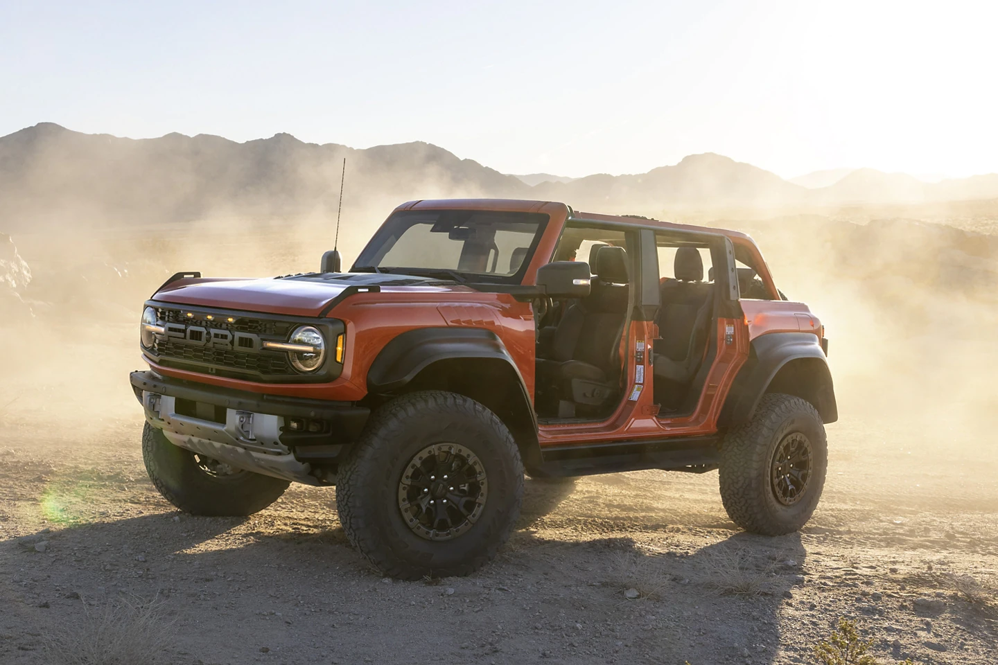 2023 Ford Bronco shown 2023 Ford Bronco0 shown