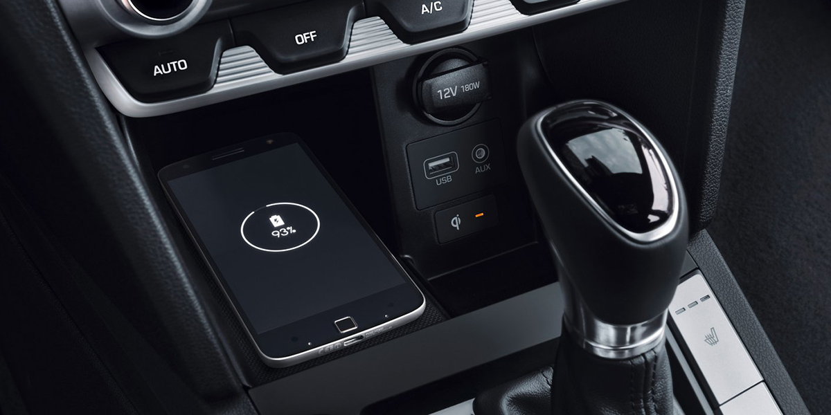2020 Hyundai Elantra - Technology 2020 Hyundai Elantra Android Auto