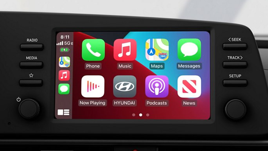 2022 Hyundai Elantra - Technology 2022 Hyundai Elantra screen with apple car play active