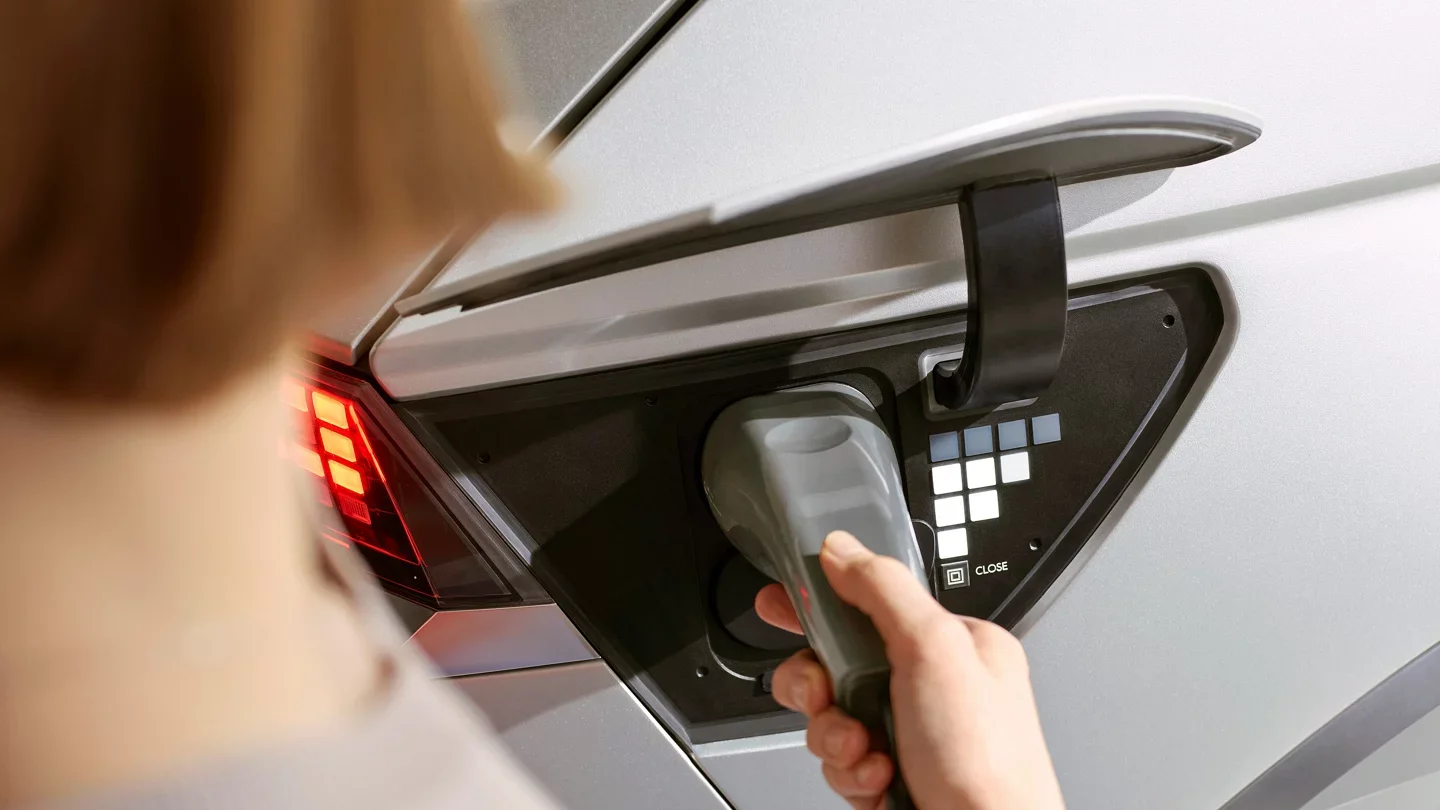 2024 Ioniq 5 - Charging Public charger in the Ioniq 5