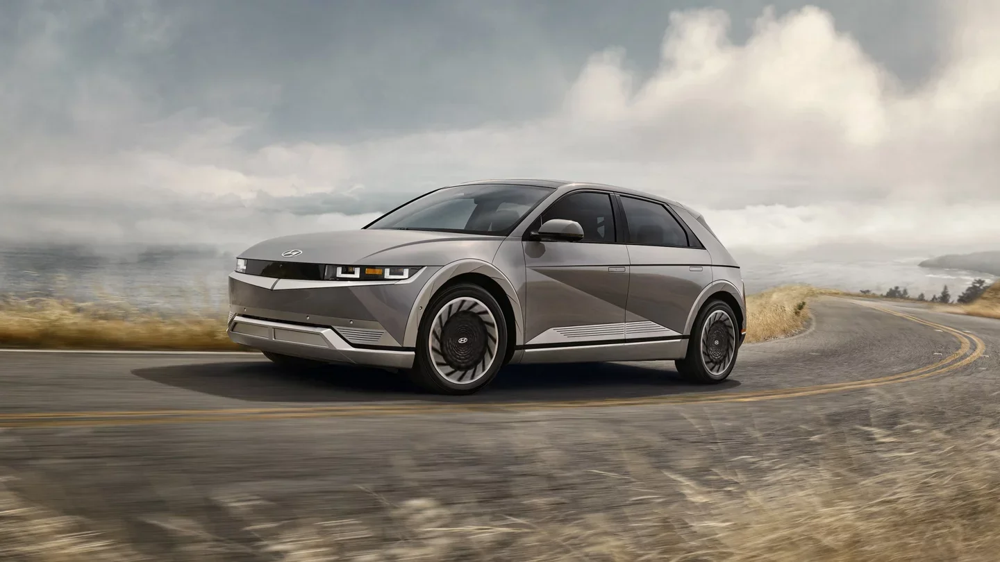 2024 Ioniq 5 - Performance 2024 Ioniq 5 driving down road