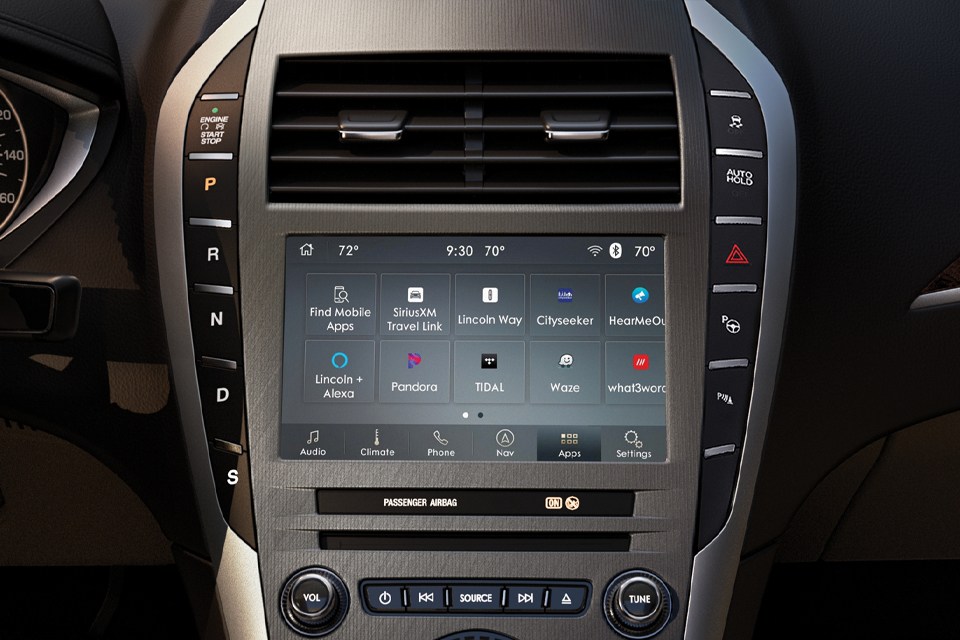 2020 Lincoln MKZ - Technology 2020 Lincoln MKZ Sync3 Touch Screen Display