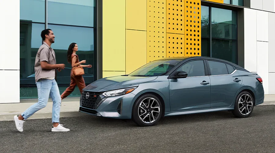 2024 Nissan Sentra Design - Exterior People walking up to 2024 Nissan Sentra