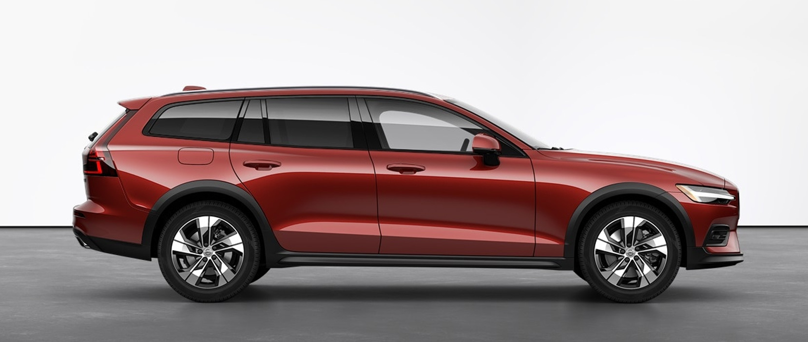 2021 Volvo V60 Cross Country T5 AWD shown 2021 Volvo V60 Cross Country T5 AWD shown