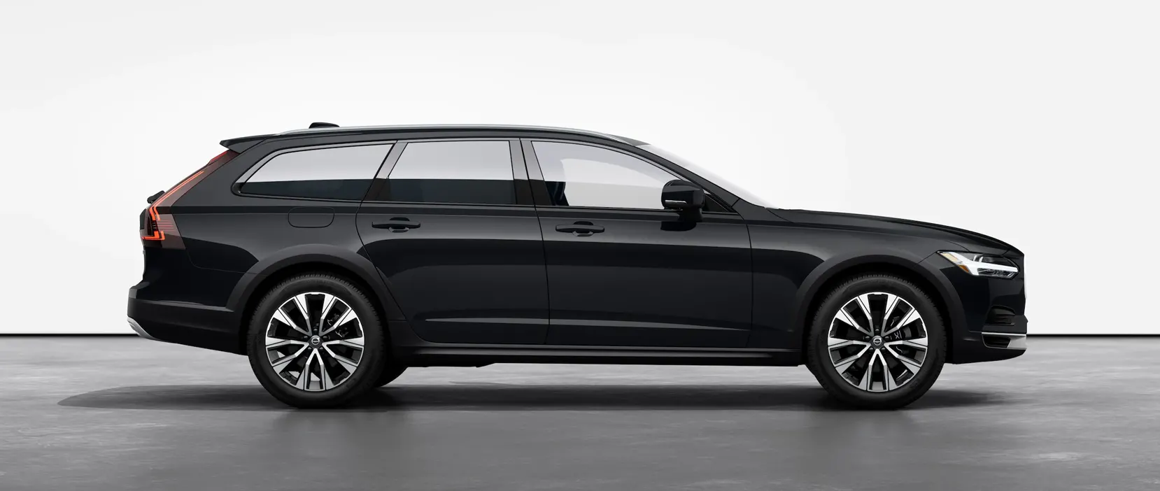 2022 Volvo V90 Cross Country near me in Northampton, MA 2022 Volvo V90 Cross Country model near me in Northampton, MA