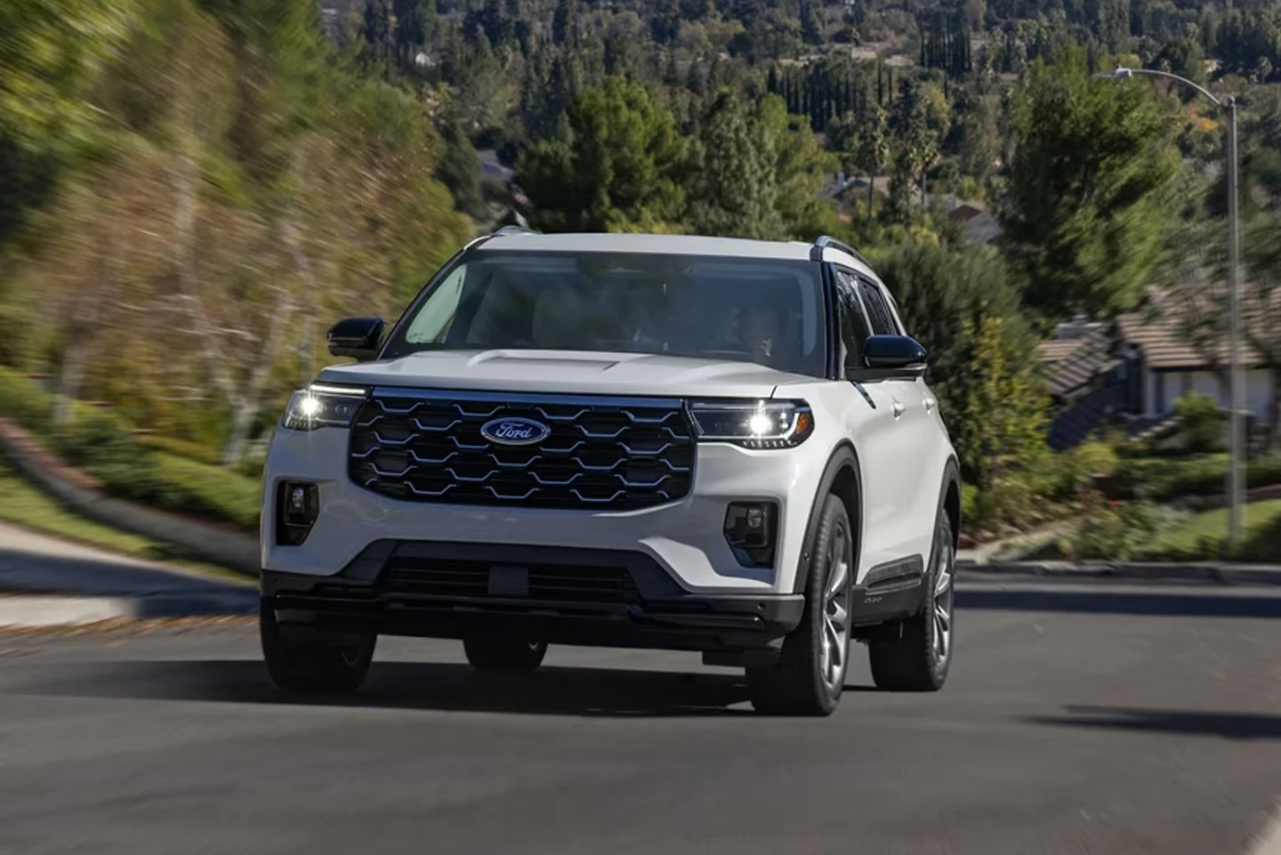 2025 Ford Explorer 2.3L EcoBoost I-4 Engine