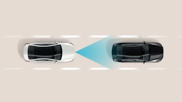 Hyundai maintaing safe distance from car in front