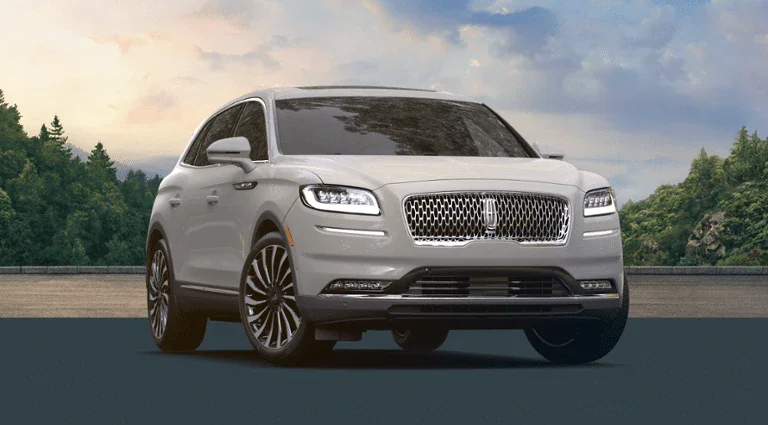 2023 Lincoln Nautilus Standard Model Cut-Out